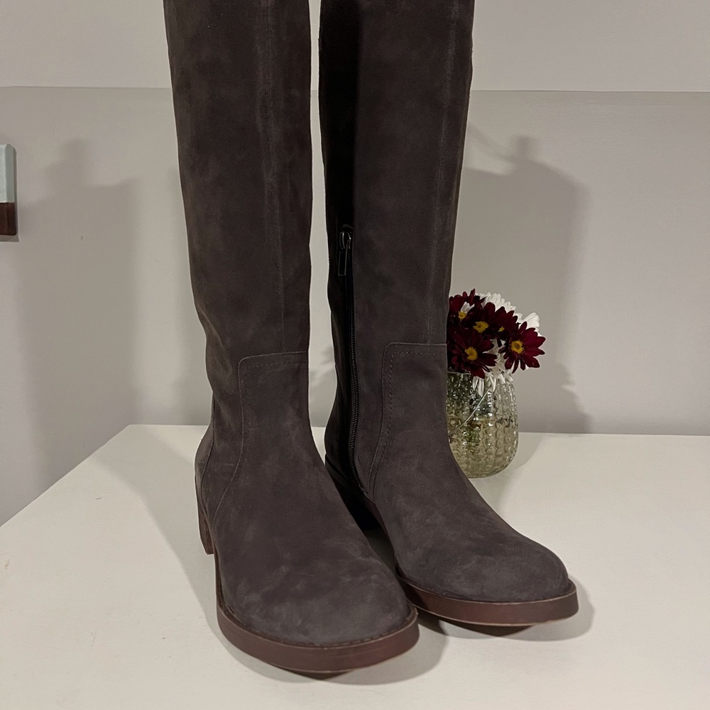 New Grey Suede Lucky Boots